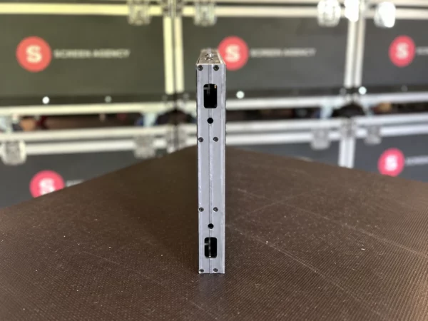 1,9 slim 1 1,9 slim 1